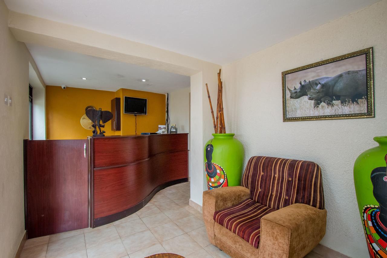 Bushenyi Tuzza Hotel מראה חיצוני תמונה