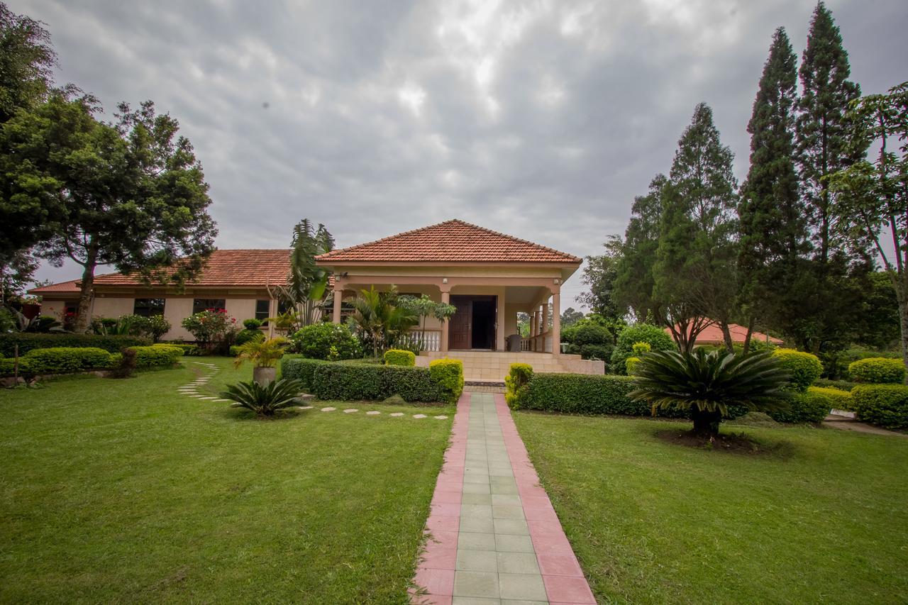 Bushenyi Tuzza Hotel מראה חיצוני תמונה