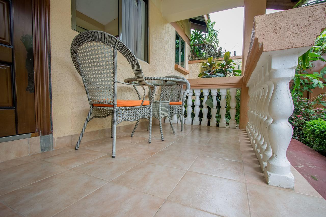 Bushenyi Tuzza Hotel מראה חיצוני תמונה