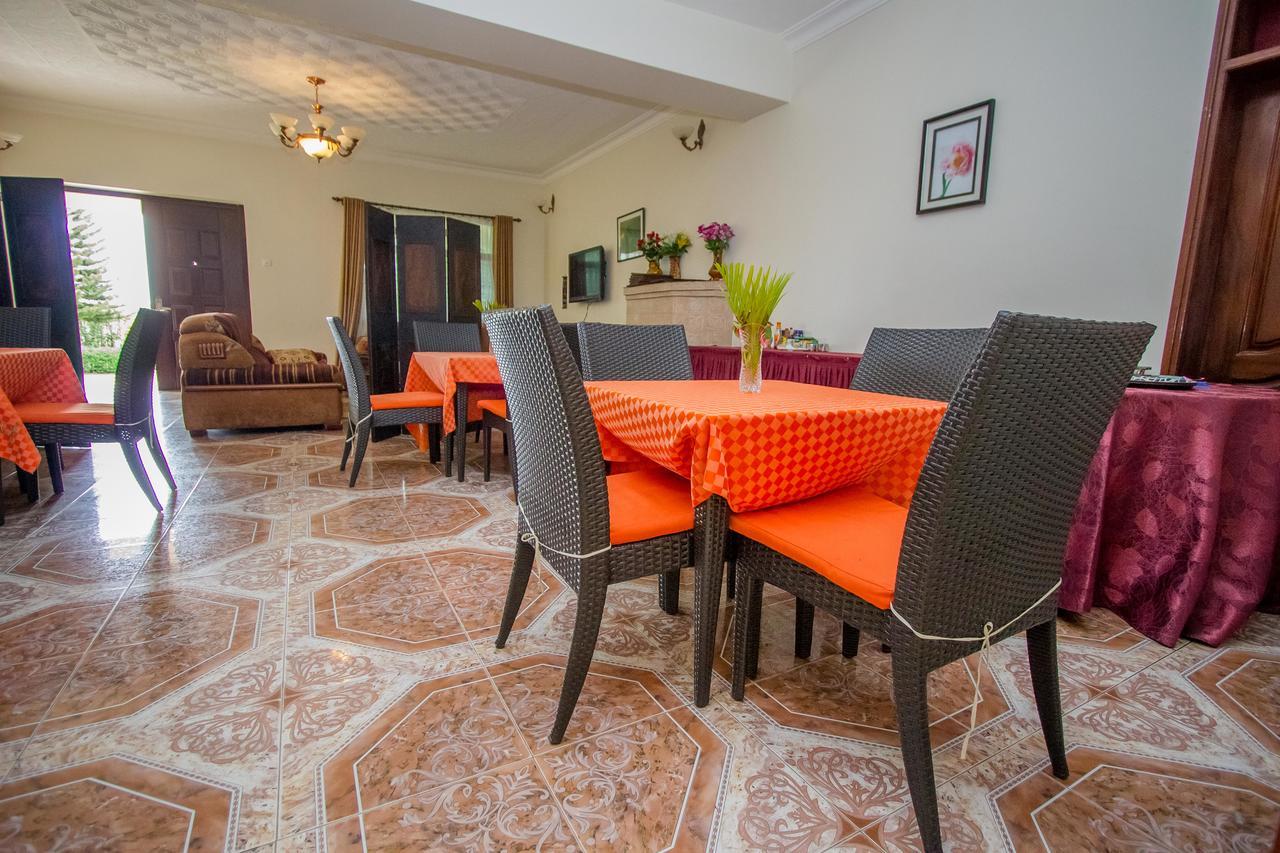 Bushenyi Tuzza Hotel מראה חיצוני תמונה